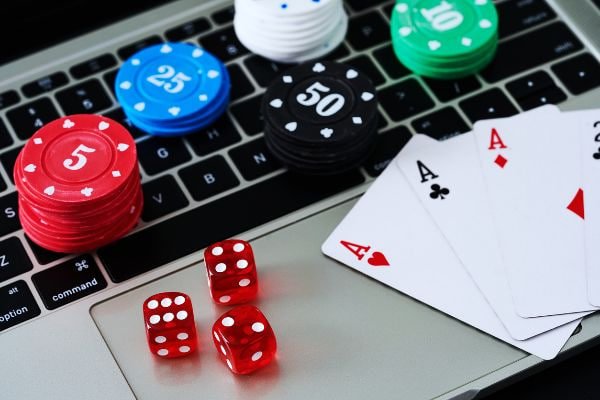 মোবাইলে apk3900 হোম অভিজ্ঞতা